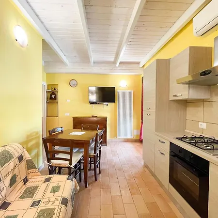 Welcoming In With Pool Urbania