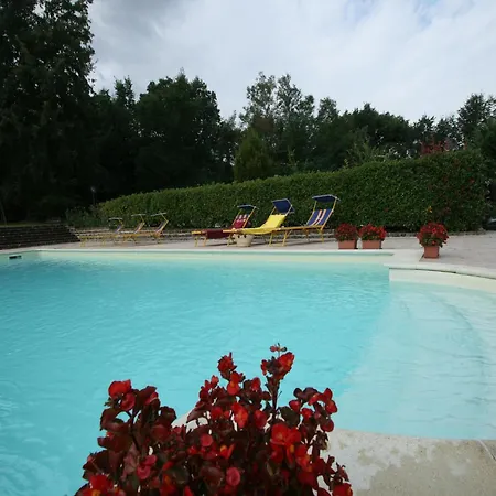 Welcoming In With Pool