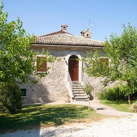 Welcoming In With Pool Urbania