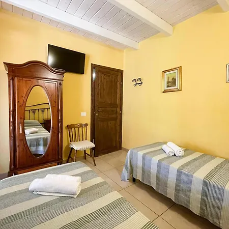 Welcoming In With Pool Vakantiehuis